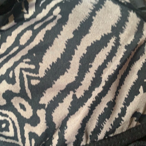 Tribal print two piece fringed bikini - Picture 6 of 8